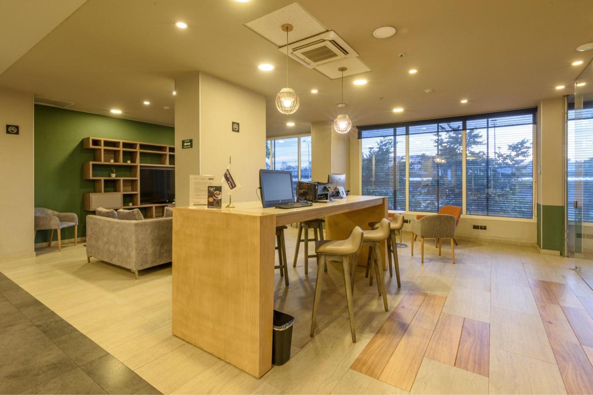 City Express Plus By Marriott Bogota Aeropuerto Ngoại thất bức ảnh
